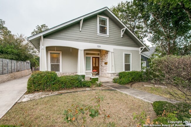 Photo - 4-BEDROOM IN ALAMO HEIGHTS