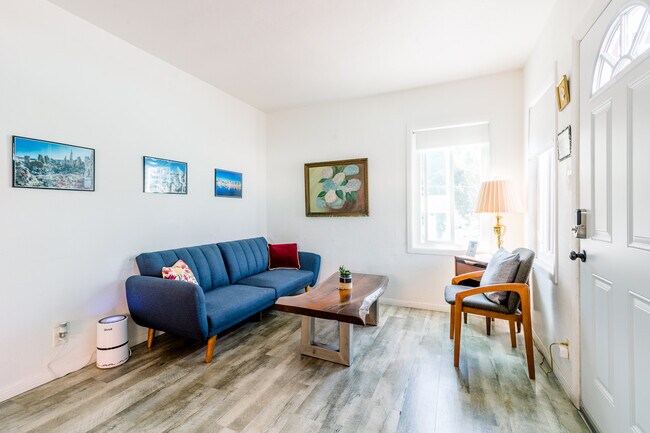 Photo - 2614 W Manchester Blvd Unit 1