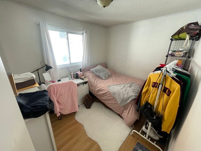 Photo - B-63 Nelson St Unit B