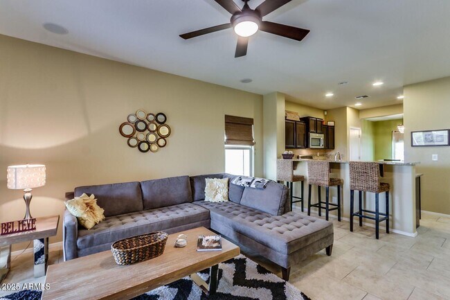 Photo - 1657 W Desperado Way