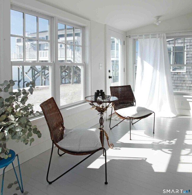 Photo - 116 W Beach Dr