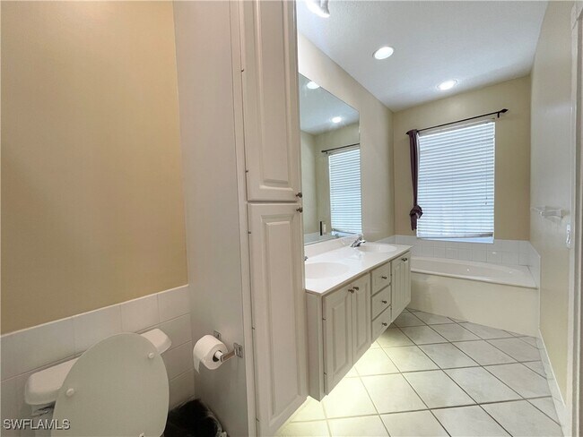 Photo - 5325 Cove Cir