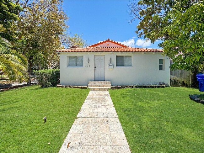 Photo - 375 SW 20th Rd House