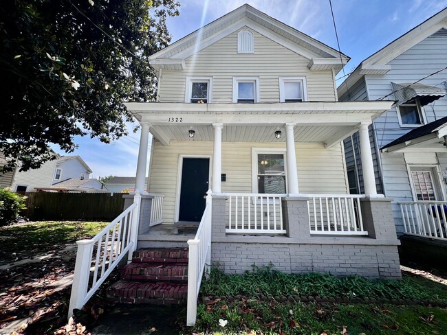 Building Photo - Newly renovated home in the Historic South Norfolk Neighborhood.