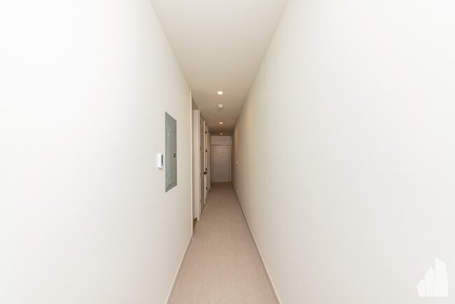 Photo - 1944 W Crystal St Unit 1