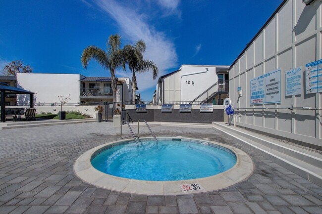Photo - The Californian Apartments- HB
