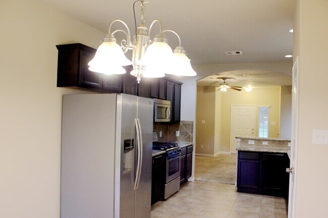 Photo - 19022 Pinewood Point Ln House