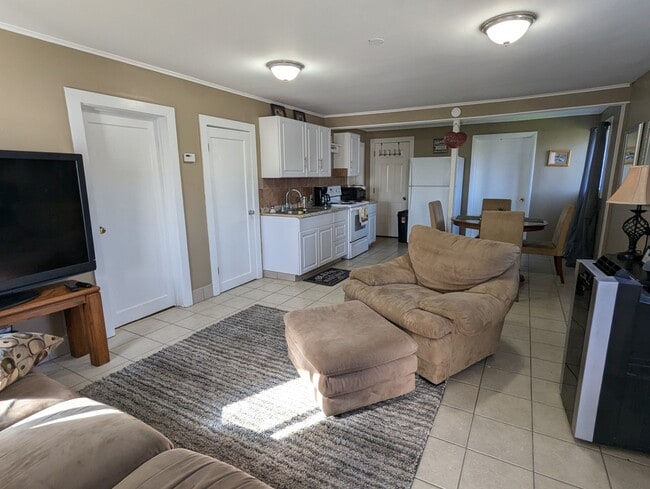 Photo - 8483 N W Lone Pine Rd