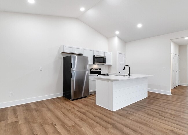 Photo - 625 Briarbrook Ln