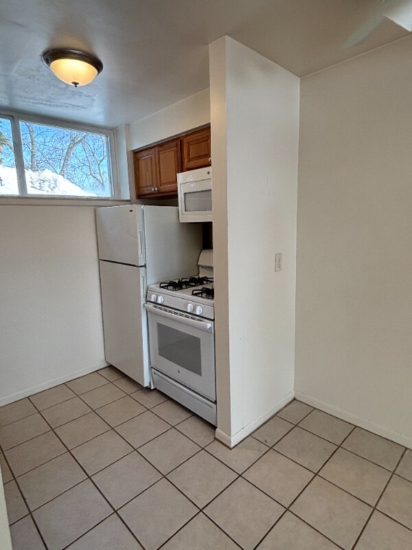 Photo - 156 Summit View Ct