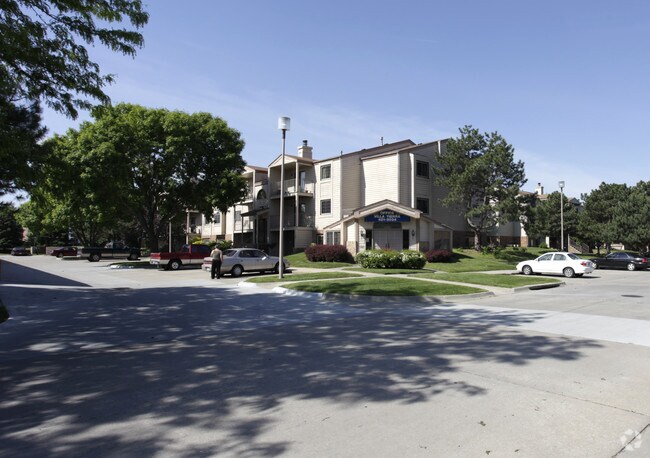 Villa Tierra Apartments - Villa Tierra