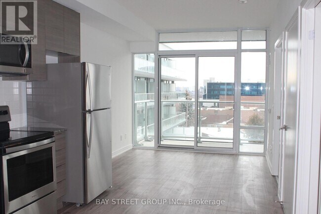 Photo - 621 Sheppard Ave E Unité 639