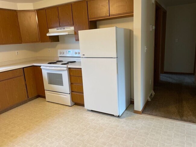 Photo - 702 Steven Ave