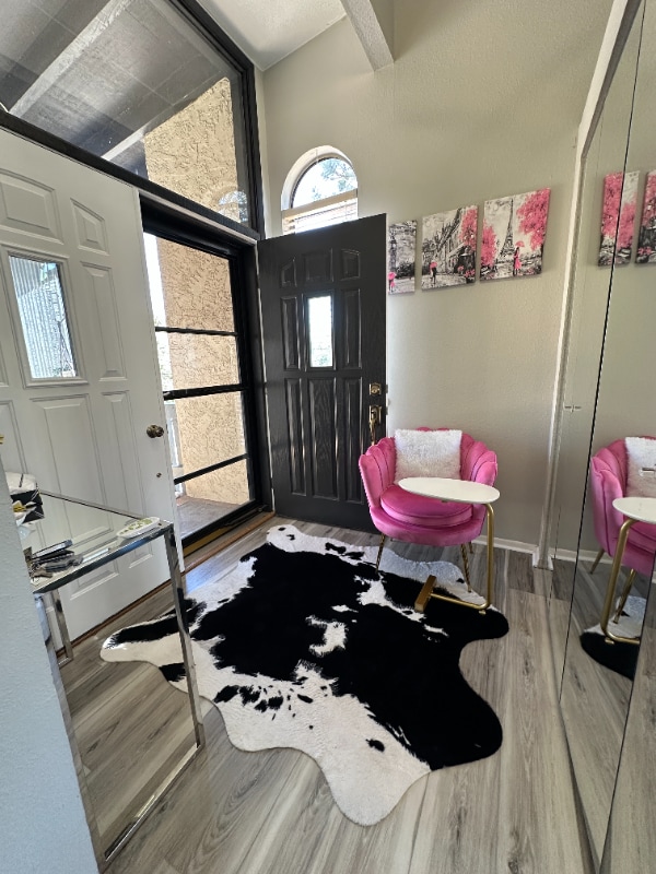 Photo - 1098 Fontmore Rd