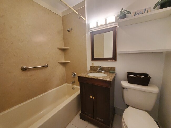 Photo - 11 Bedford Ave Unit 2