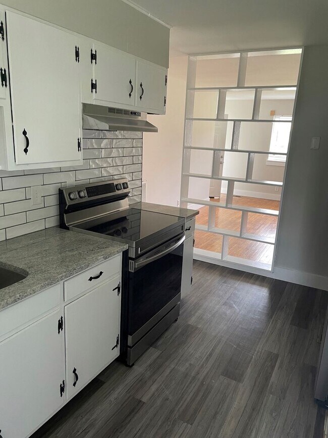 Photo - 1302 Ridgefield Cir Unidad B