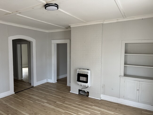 Photo - 1614 Proper St