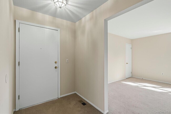 Photo - 39 Weathervane Dr Unit 24