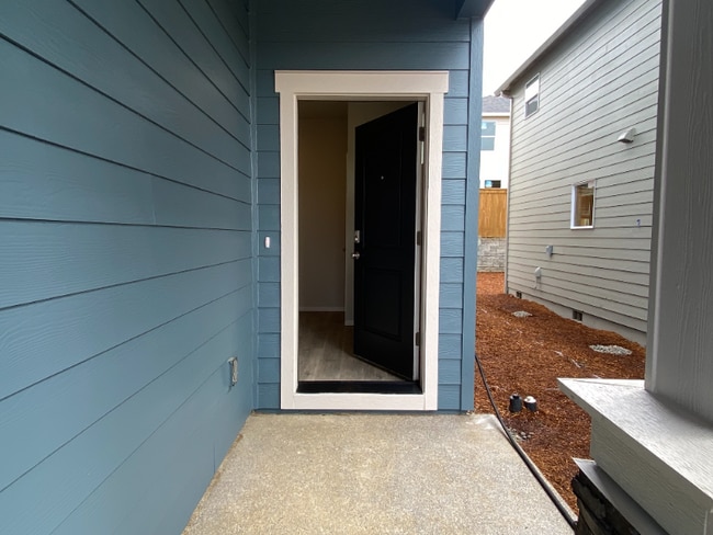 Photo - 3550 SW Snowberry Ave