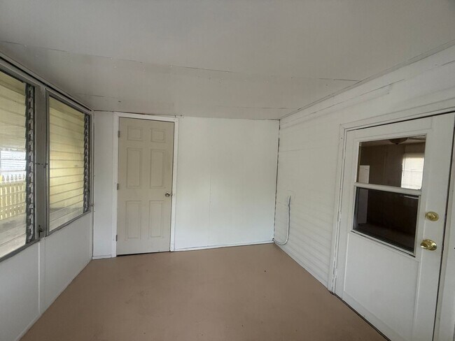 Photo - 2 bedroom 1 bath in a 55+ community