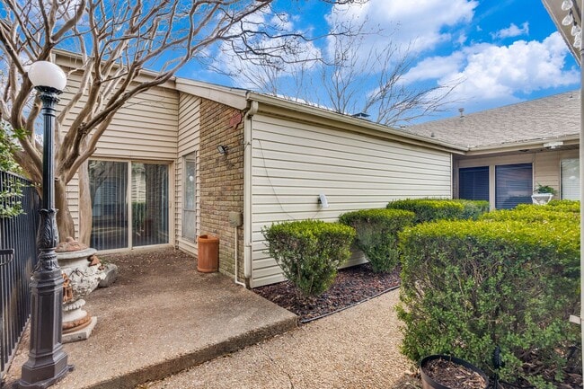 Photo - Delightful 3 Bed, 2 Bath Home with Resort-Style Amenities in Country Place Plano – Move-In Ready ...