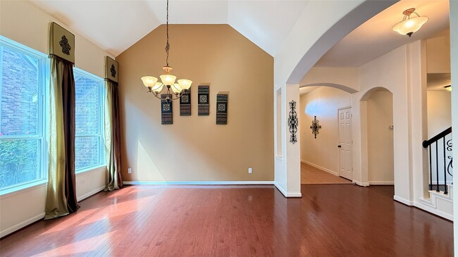 Photo - 5623 Maverick Bend Lane