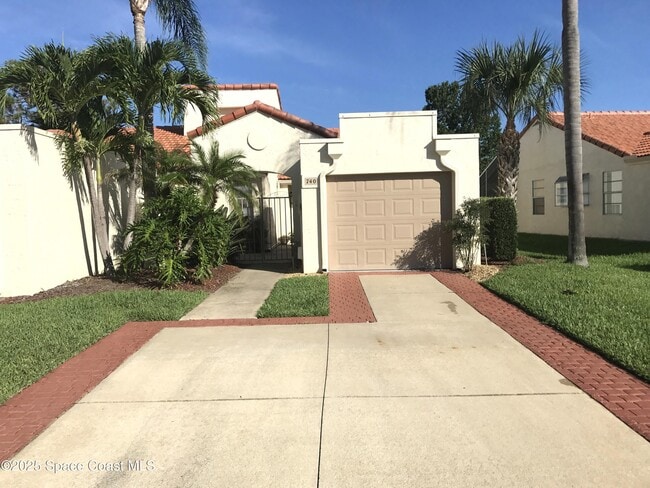 Building Photo - 740 Spring Valley Dr Rental
