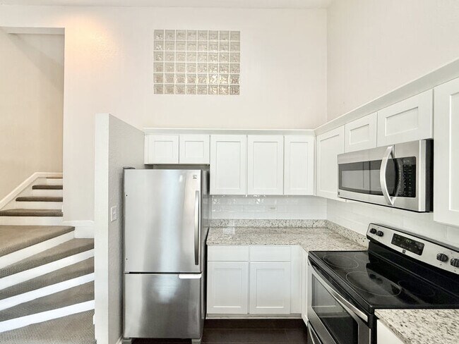 Photo - 6388 93rd Ter