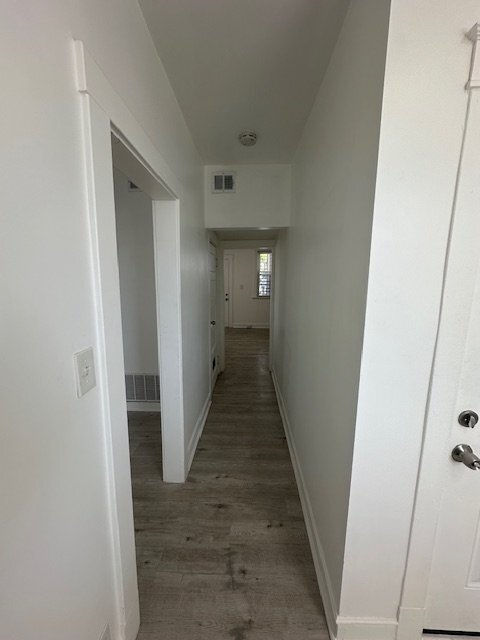 2700 Roslyn Ave Unit 8