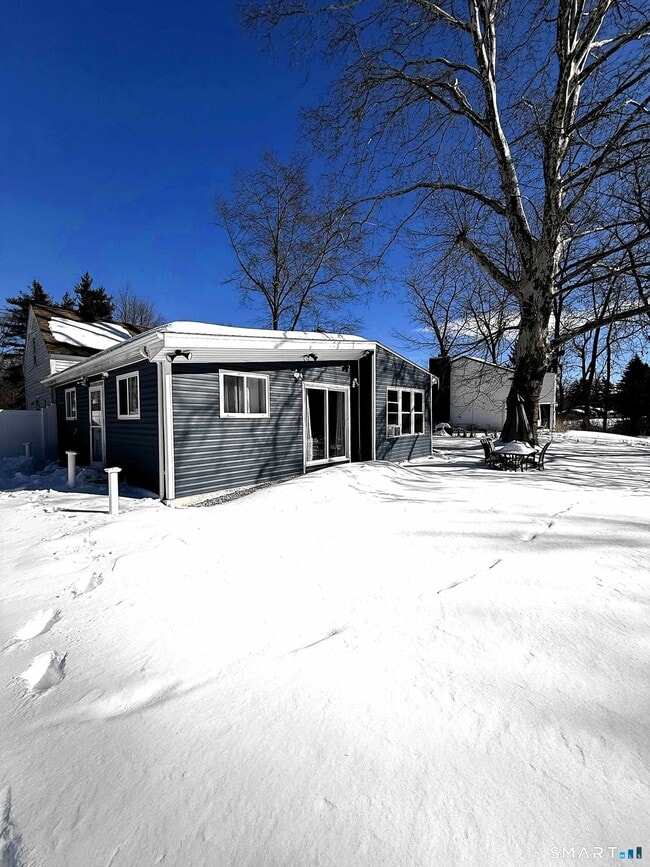 Photo - 541 Park Ave