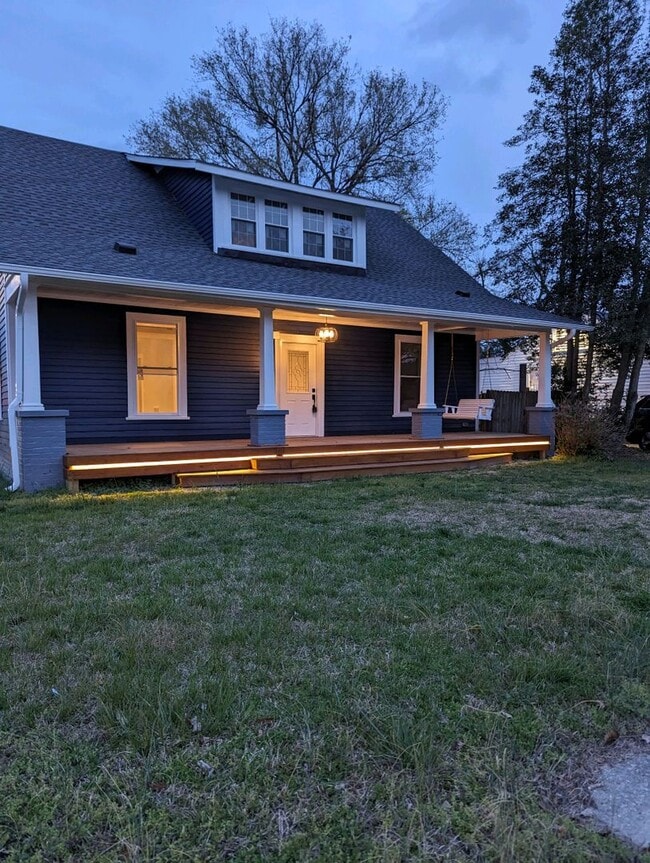 Photo - 1001 S 8th St