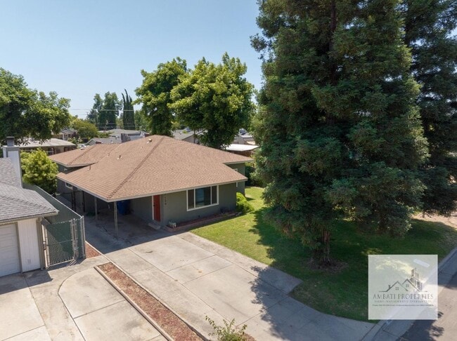 Photo - Charming Home near Old Figarden Area!