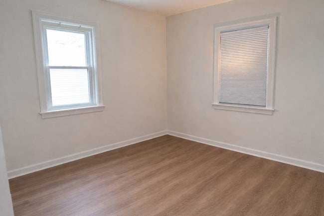 Photo - 941 Stanley Ave Unidad A