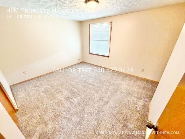 Photo - 5877 Portage St NW