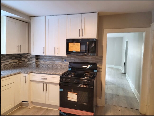 Photo - 9611 S Ave L Unit 1