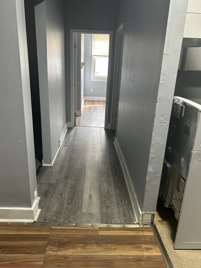 Photo - 831 Kirkwood St