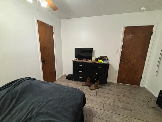 Photo - 601 N Bradley St Unit 2