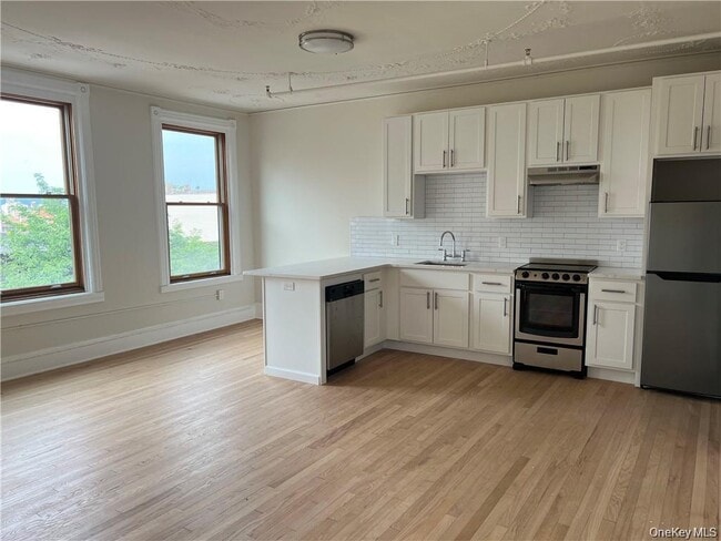 Building Photo - 317 Main St Unit 301 Rental