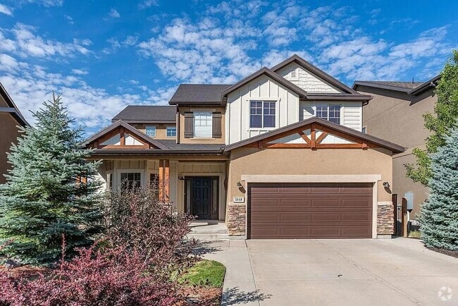 Building Photo - GORGEOUS Draper Home!