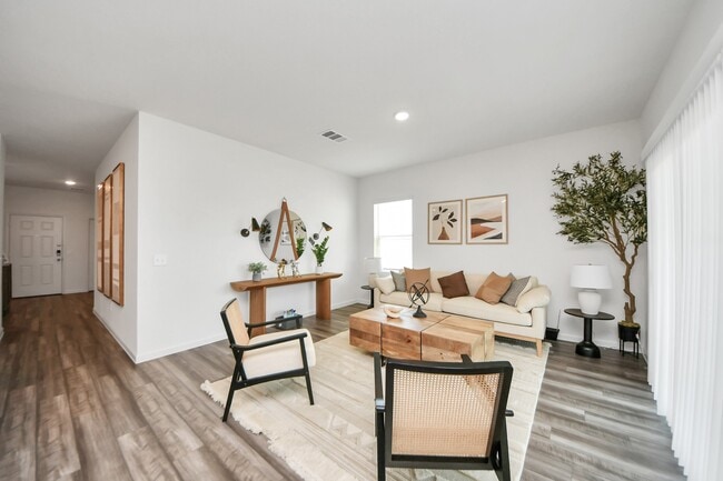 Building Photo - 2013 Chianti Grv Ln