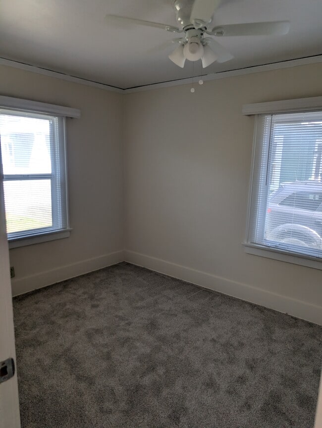 dormitorio - 1313 Portola Ave