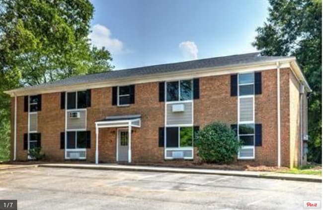 Photo - Circle Oaks Apartments