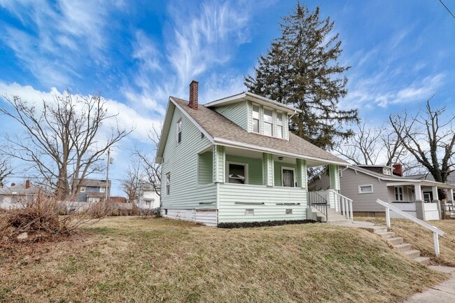 Photo - 1430 Kenmore Rd