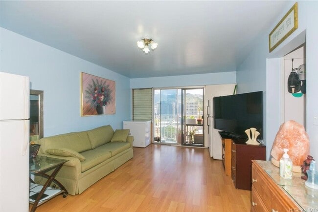 Building Photo - Terrace Towers (APT 1005 CONDO MAPS 46 & 89 TOG/PKG SPACE 34) Unit Resi-Condo