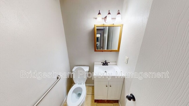 Photo - 237 Gilbert Ave