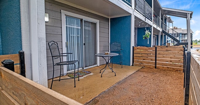 Chelsea Creek Apartment Homes