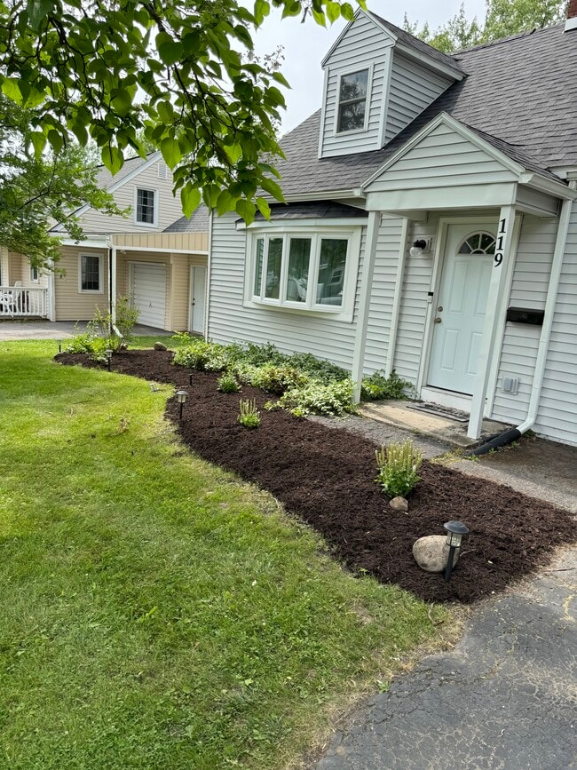 Photo - 119 Traister Dr