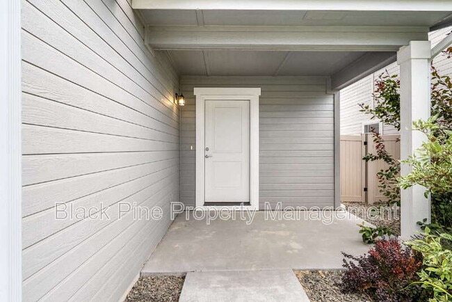 Photo - 6049 S Carlburg Ave