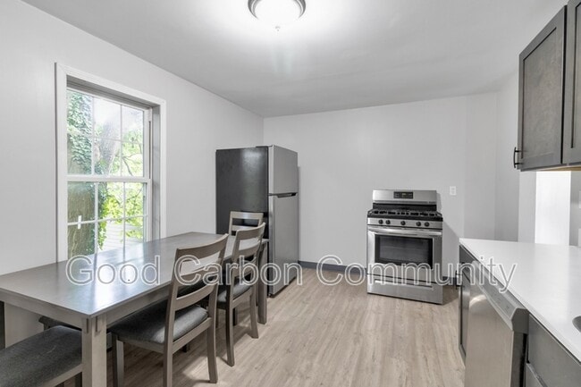 Photo - 48 Water St Unit 203