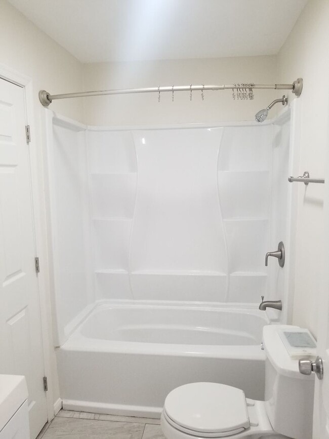 Photo - Exclusive Rental Home in Berry Neighborhood Unit Rear Apartment